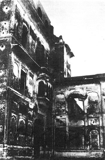 100 великих дворцов мира - i_061.jpg