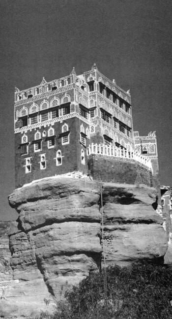 100 великих дворцов мира - i_105.jpg