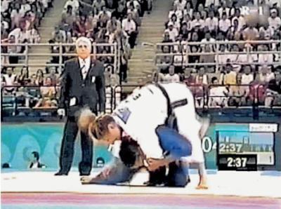 Теория и методика детско-юношеского дзюдо - i_068.jpg