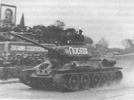 Т-34 в бою - _343.jpg