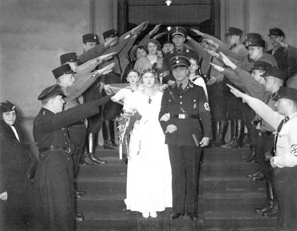 СС. Охранные отряды НСДАП - i_013.jpg