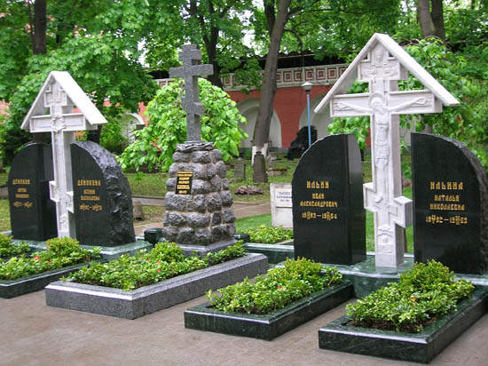 Каппель. В полный рост. - memorial2.jpg