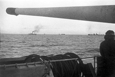 Тени над Заполярьем: Действия Люфтваффе против советского Северного флота и союзных конвоев - i_113.jpg