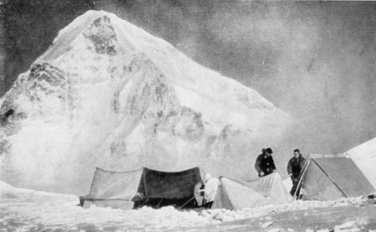 Восхождение на Эверест - i_019.jpg