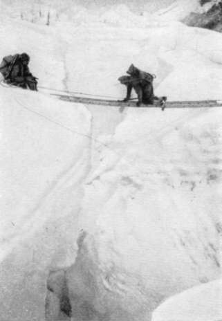 Восхождение на Эверест - i_063.jpg