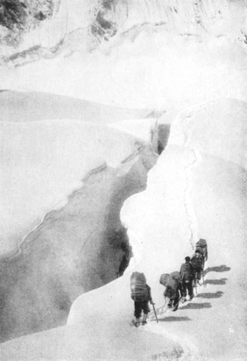 Восхождение на Эверест - i_066.jpg