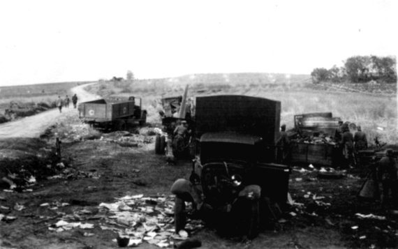 Воздушная битва за Севастополь 1941—1942 - i_003.jpg