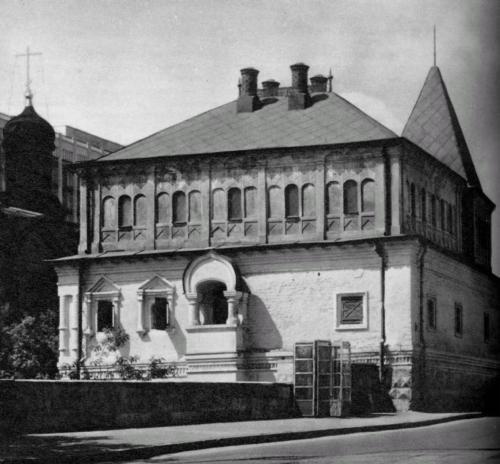 Тайны московских монастырей - i_051.jpg