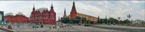Москва в кино. 100 удивительных мест и фактов из любимых фильмов - i_033.jpg
