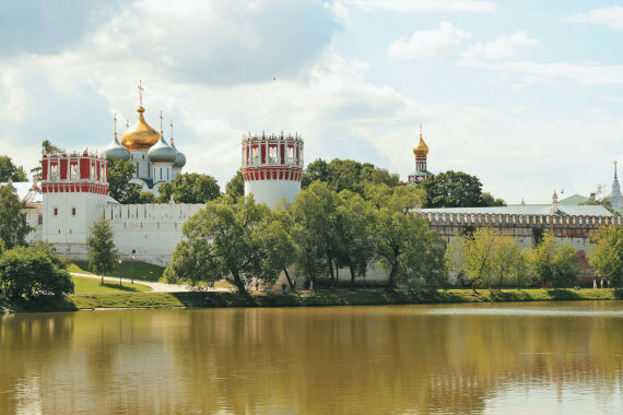 Москва в кино. 100 удивительных мест и фактов из любимых фильмов - i_233.jpg