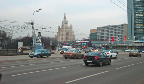 Москва в кино. 100 удивительных мест и фактов из любимых фильмов - i_336.jpg