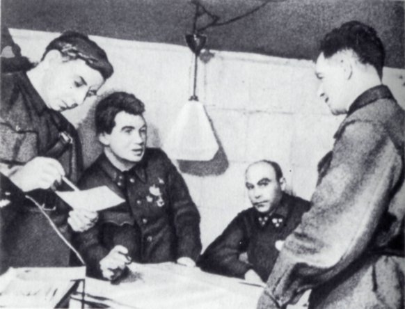 От «Барбароссы» до «Терминала»: Взгляд с Запада - image07.jpg