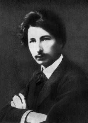 Где небом кончилась земля : Биография. Стихи. Воспоминания - i_048.jpg