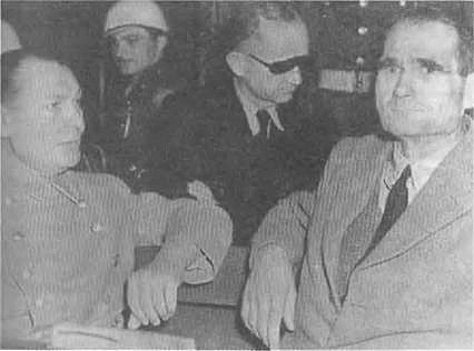 Человек за спиной Гитлера - imgAD0B.png