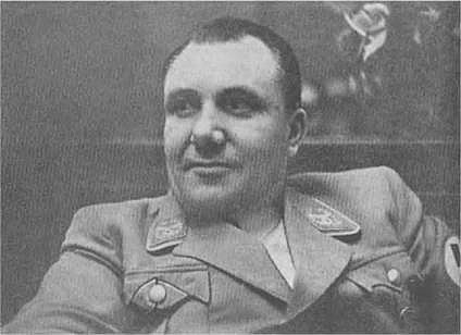 Человек за спиной Гитлера - imgB419.png