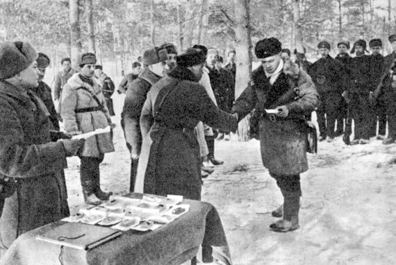 Диверсанты. Легенда Лубянки – Павел Судоплатов - i_038.jpg