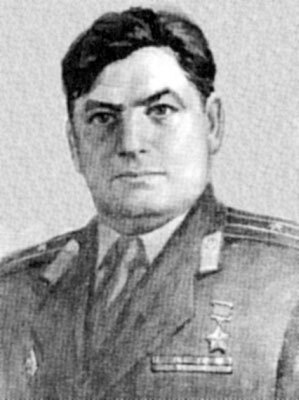 Диверсанты. Легенда Лубянки – Павел Судоплатов - i_042.jpg