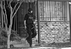 Сенсационные ограбления и кражи - i_030.jpg