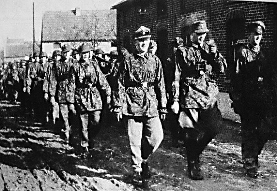 12-я танковая дивизия СС «Гитлерюгенд» - _15.jpg