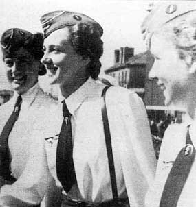 Женские вспомогательные службы Германии во Второй мировой войне - i_004.jpg