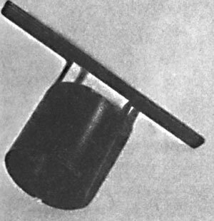 Справочник по домашнему пчеловодству - i_073.jpg