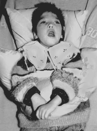 Помощь детям с церебральным параличом - r037.jpg