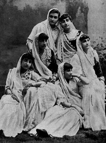 Расовая женская красота - i_062.jpg