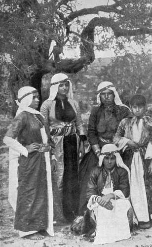 Расовая женская красота - i_067.jpg