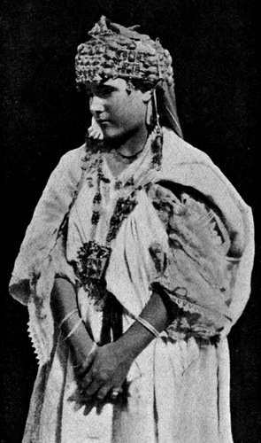 Расовая женская красота - i_131.jpg