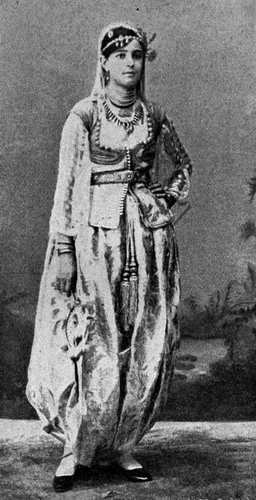 Расовая женская красота - i_137.jpg