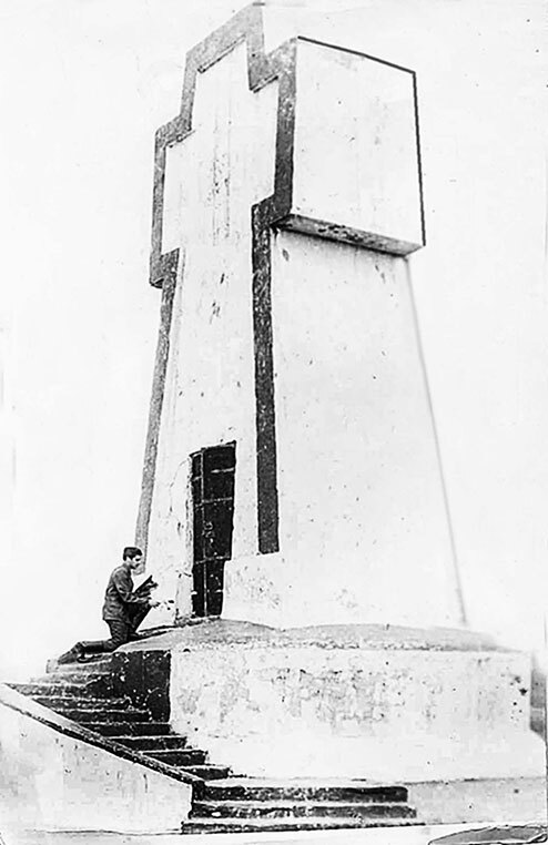 Шелковый путь. Записки военного разведчика - i_006.jpg