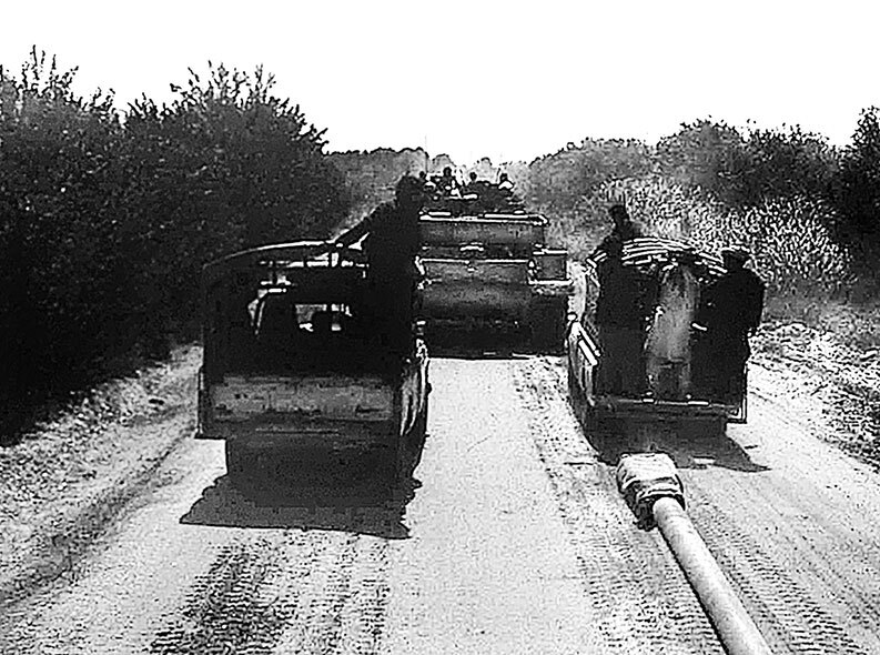 Шелковый путь. Записки военного разведчика - i_025.jpg