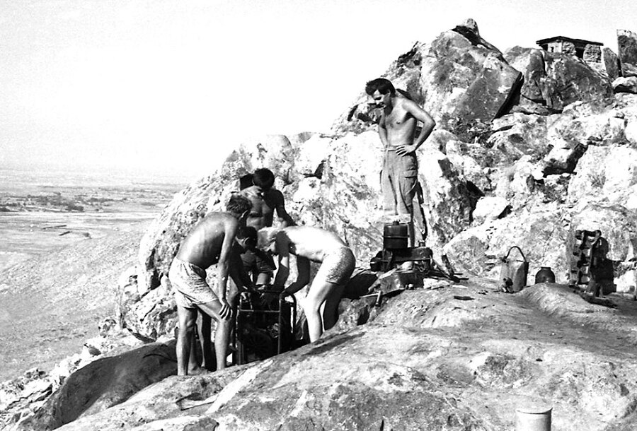 Шелковый путь. Записки военного разведчика - i_050.jpg