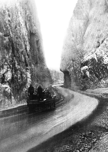 Шелковый путь. Записки военного разведчика - i_054.jpg