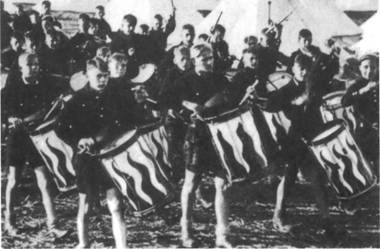 Повседневная жизнь Берлина при Гитлере - i_049.jpg