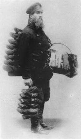 Повседневная жизнь Петербурга на рубеже XIX— XX веков; Записки очевидцев - _27.jpg