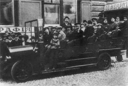 Повседневная жизнь Петербурга на рубеже XIX— XX веков; Записки очевидцев - _41.jpg