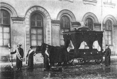 Повседневная жизнь Петербурга на рубеже XIX— XX веков; Записки очевидцев - _23.jpg