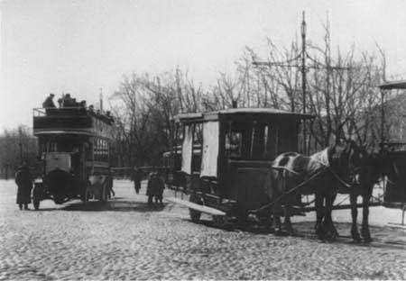 Повседневная жизнь Петербурга на рубеже XIX— XX веков; Записки очевидцев - _39.jpg