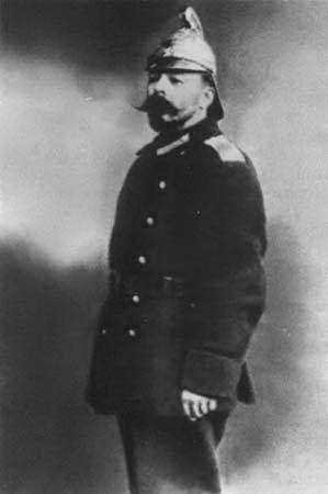 Повседневная жизнь Петербурга на рубеже XIX— XX веков; Записки очевидцев - _64.jpg