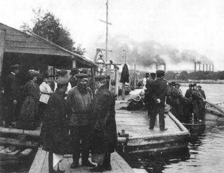 Повседневная жизнь Петербурга на рубеже XIX— XX веков; Записки очевидцев - _9.jpg