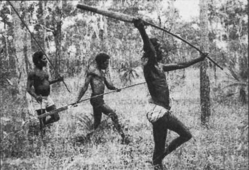 100 великих тайн - i_018.jpg