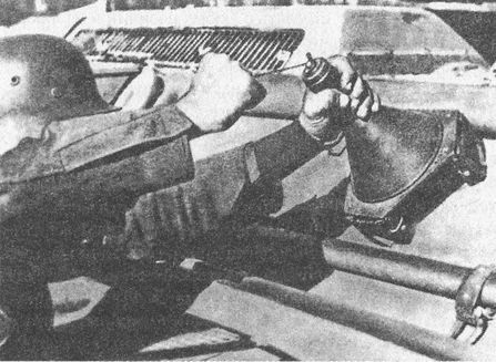 «Фаустники» в бою - i_041.jpg