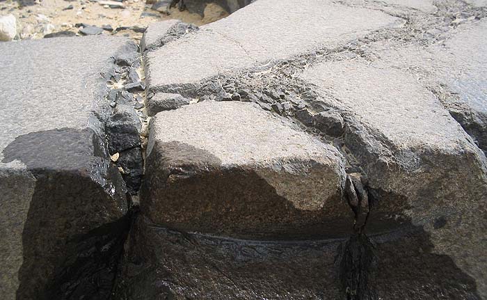 Пирамиды: загадки строительства и назначения - _19c.jpg