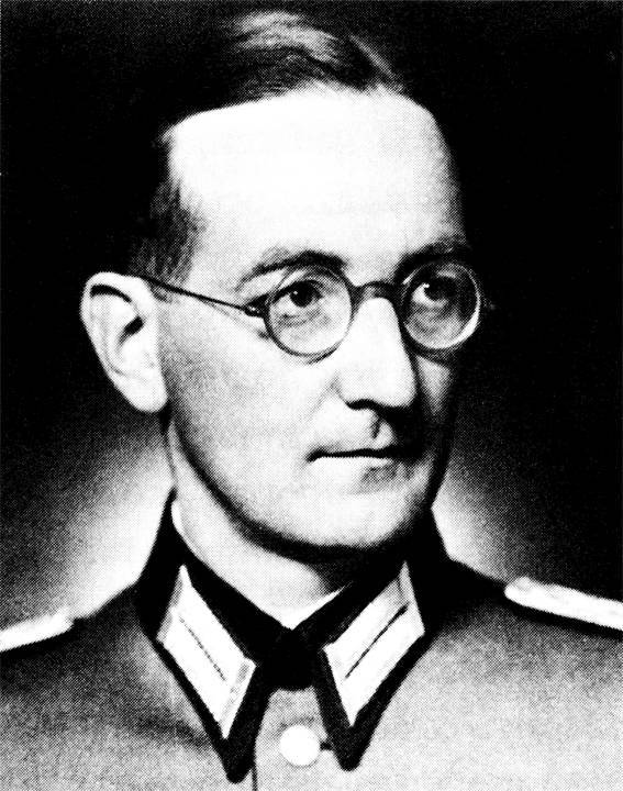 Операция «Фарш». Подлинная шпионская история, изменившая ход Второй мировой войны - _36.jpg