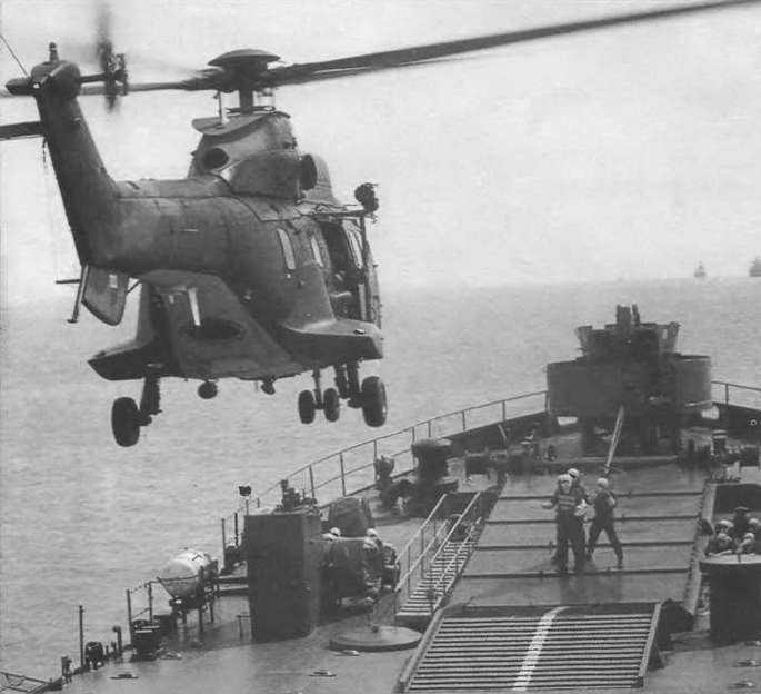 Энциклопедия современной военной авиации 1945-2002: Часть 2. Вертолеты - pic_174.jpg