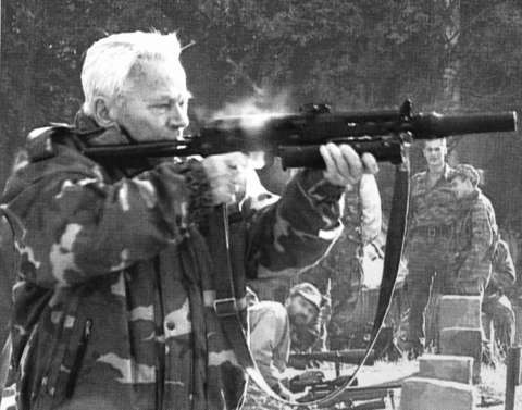 Михаил Калашников - i_028.jpg