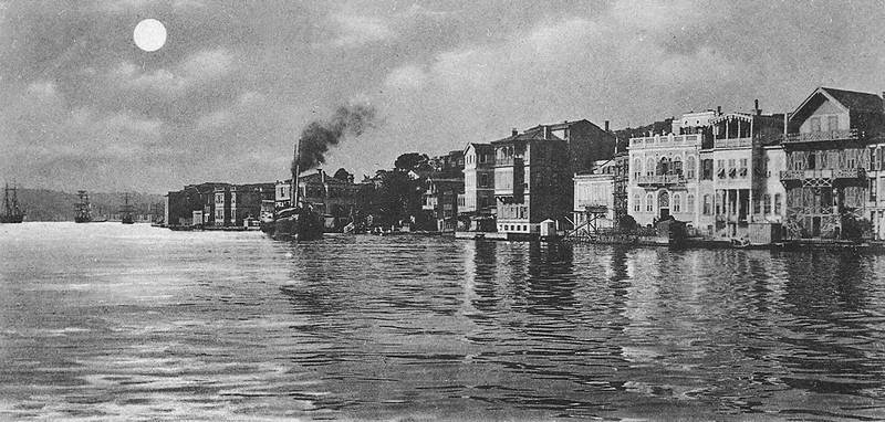 Стамбул. Город воспоминаний - i_033.jpg