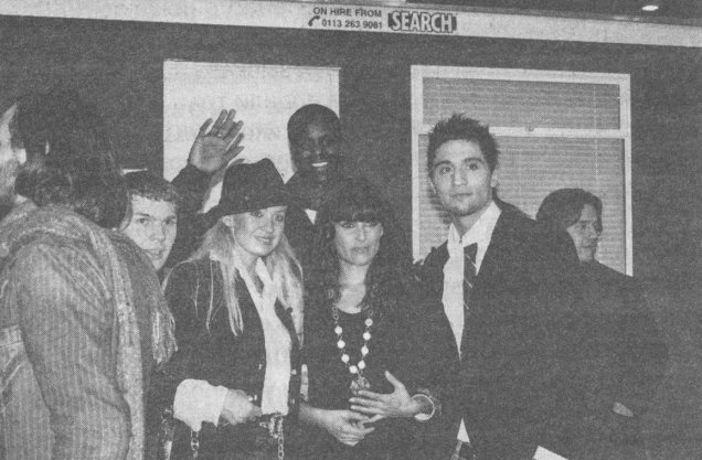 Хроники. От хулигана до мечтателя - _80SNelliFurtado.jpg