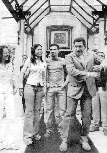 Уго Чавес. Одинокий революционер - i_048.jpg